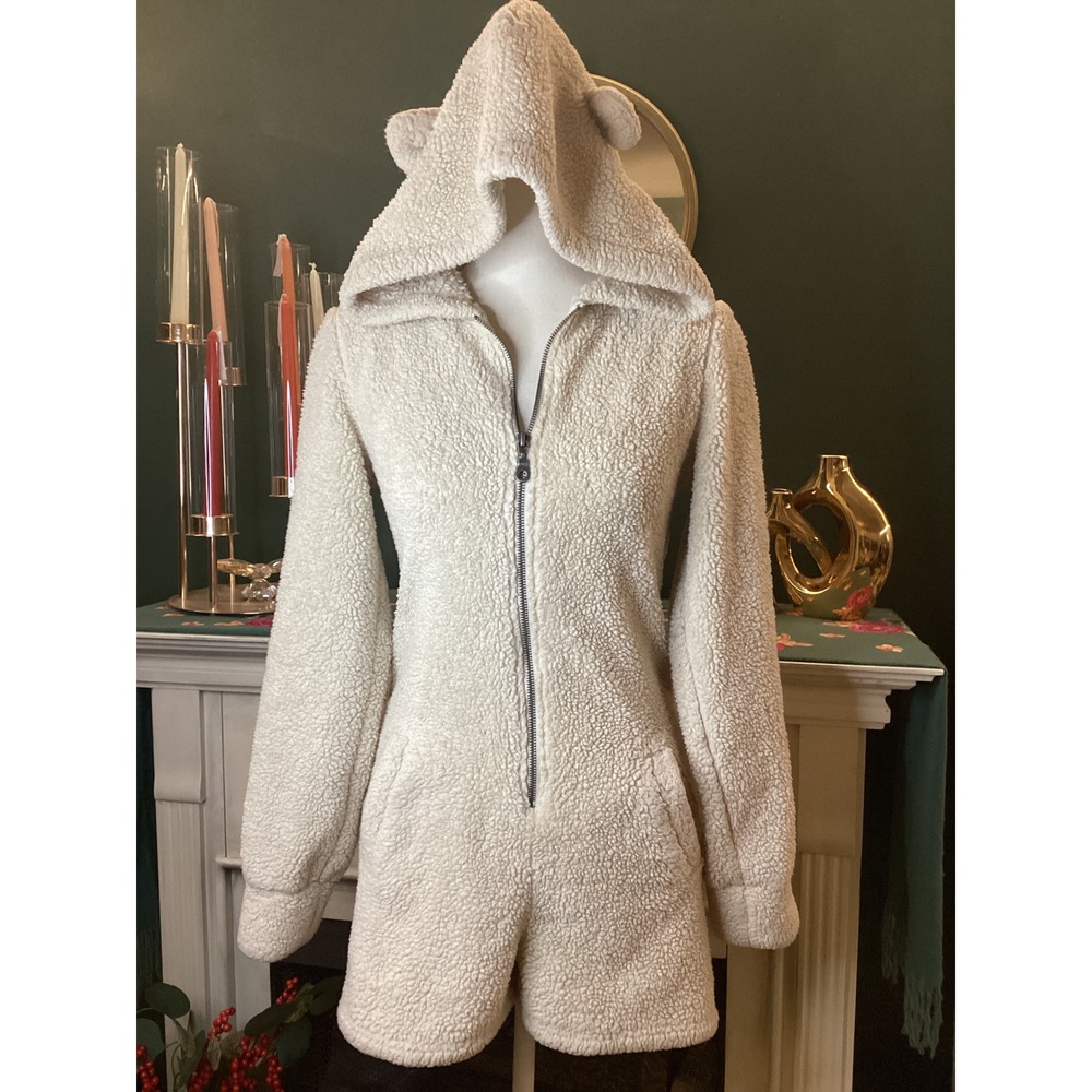 Aeropostale Cream‎ Sherpa Fleece Bear Ear Hooded Romper One Piece Small